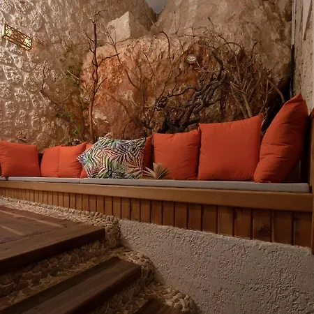 Peninsula Gardens (adults Only)