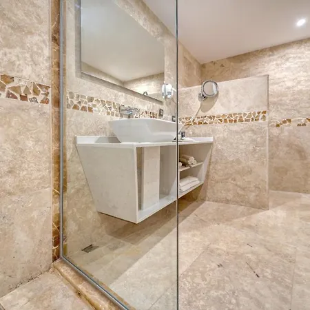 Otel Peninsula Gardens (adults Only)