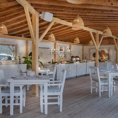 Отель Peninsula Gardens (adults Only)