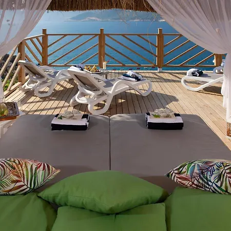 Peninsula Gardens (adults Only) Отель *