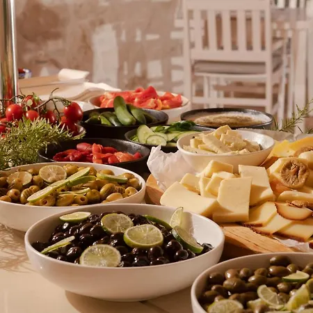 Peninsula Gardens (adults Only) *