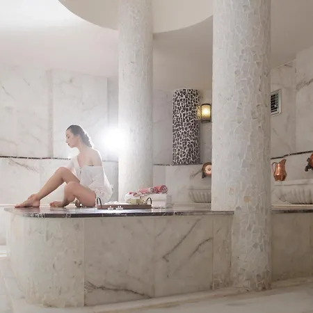 Hotel Peninsula Gardens (adults Only) *