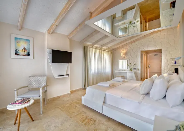 Peninsula Gardens (adults Only) *