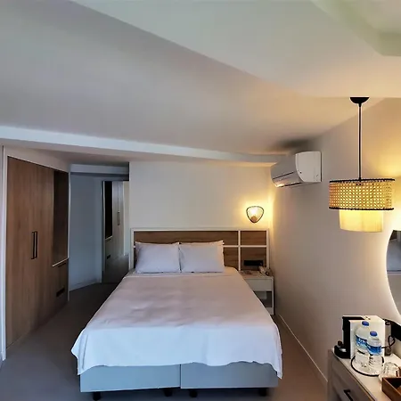 Peninsula Gardens (adults Only) Hotel *