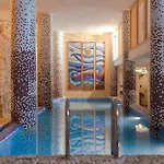 Peninsula Gardens (adults Only) *